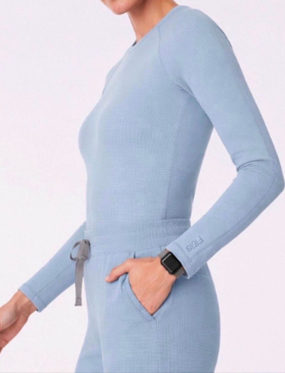 Figs Women's Long-Sleeve Crew Top in Light Blue Medium
